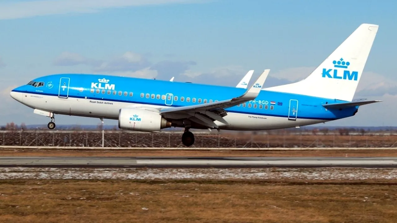 CURSĂ AERIANĂ. KLM a anunțat când va relua cursa București-Amsterdam