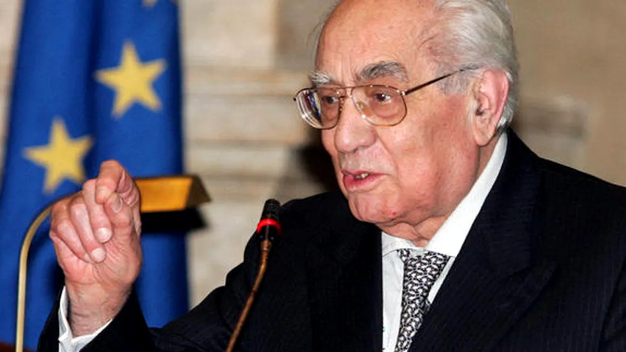 Liderul creștin-democrat italian Emilio Colombo a decedat la vârsta de 93 de ani