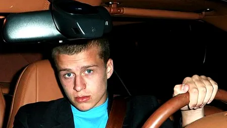 Fratele lui Paris Hilton, arestat după un incident petrecut într-un avion. „O să vă omor. Sunt proprietatea mea, sunt niște țărani