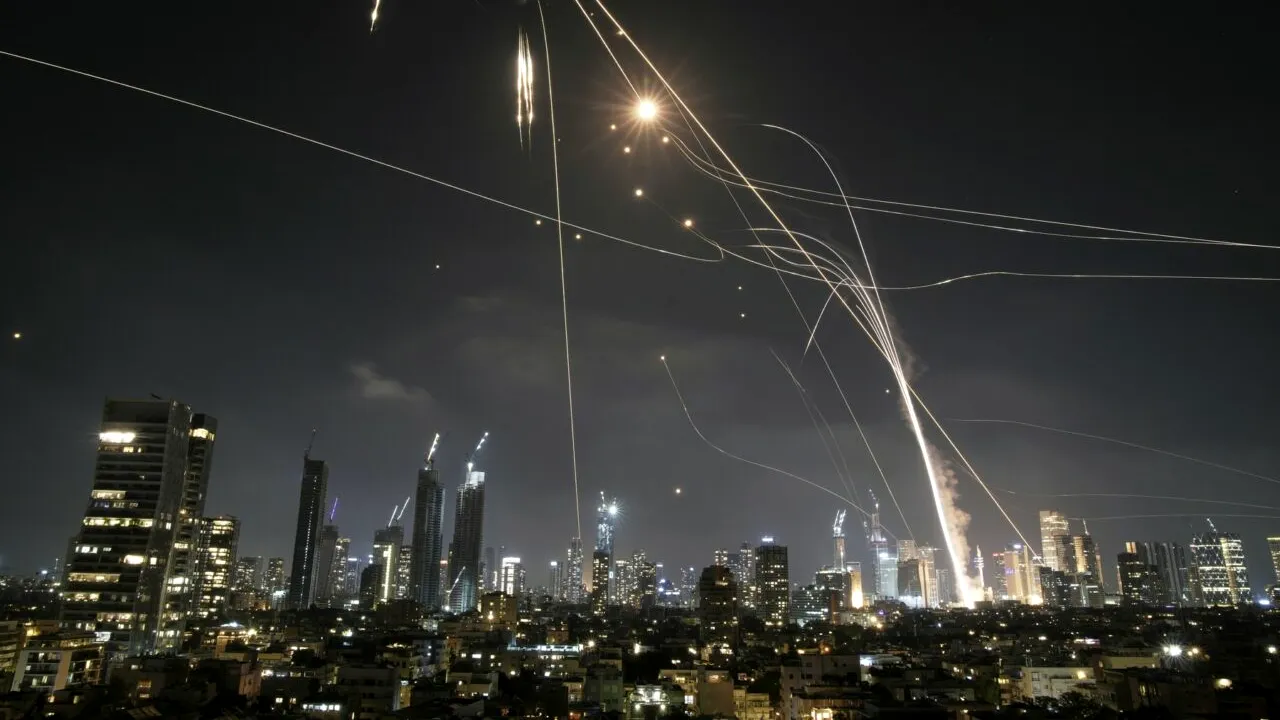 Războiul din Orientul Mijlociu, ziua 627. Ostilitățile dintre Israel și Iran continuă după ce Trump a anunțat un armistițiu de pace