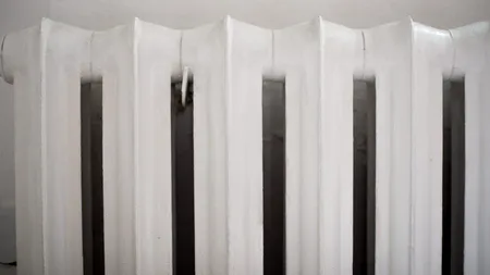 Timișoara rămâne fără căldură și apă caldă pentru peste 50.000 de gospodării, dar și spitale. E.ON a sistat gazele pentru Colterm, din cauza datoriilor. Soluția propusă de furnizor