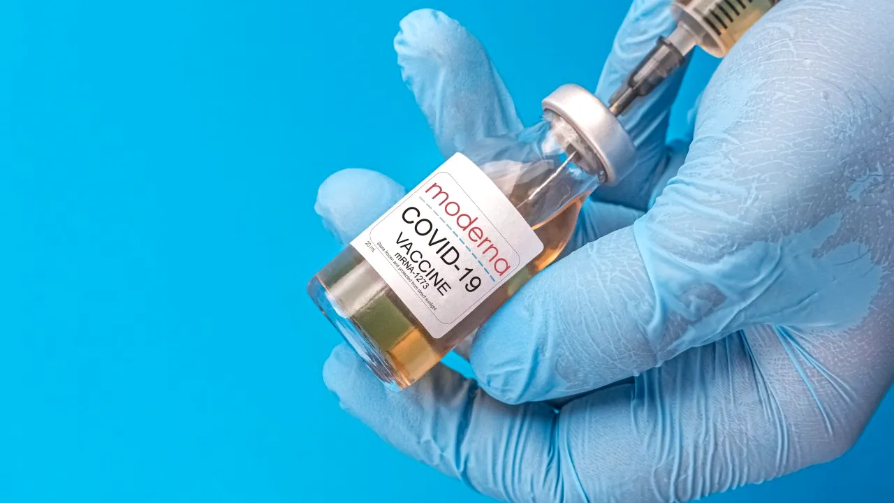 128.400 doze de vaccin Moderna sosesc vineri în ţară