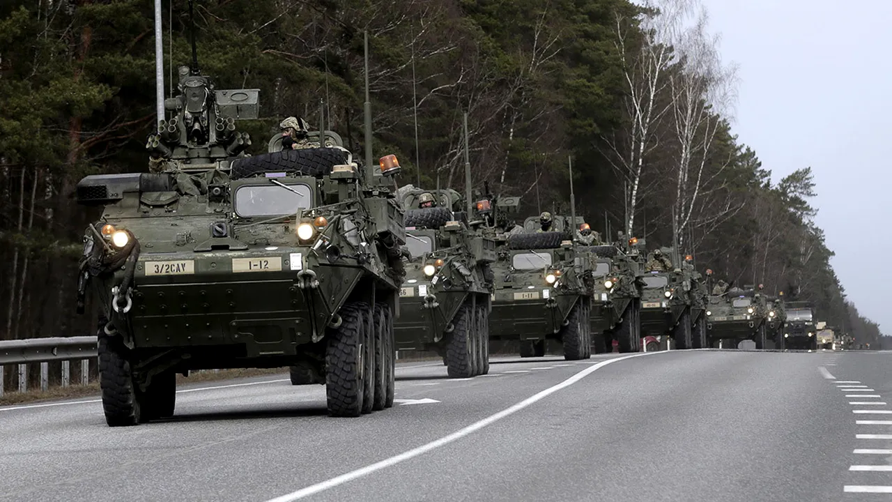 Convoi NATO, blocat pe Valea Oltului