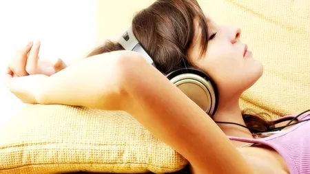 ZILE LIBERE 2014. Când sunt liberi elevii și ce zile libere au bugetarii