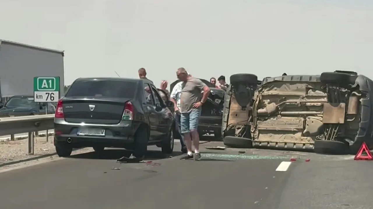 Carambol pe Autostrada București-Pitești. 11 persoane au fost implicate în coliziune / Intervenție de amploare la fața locului