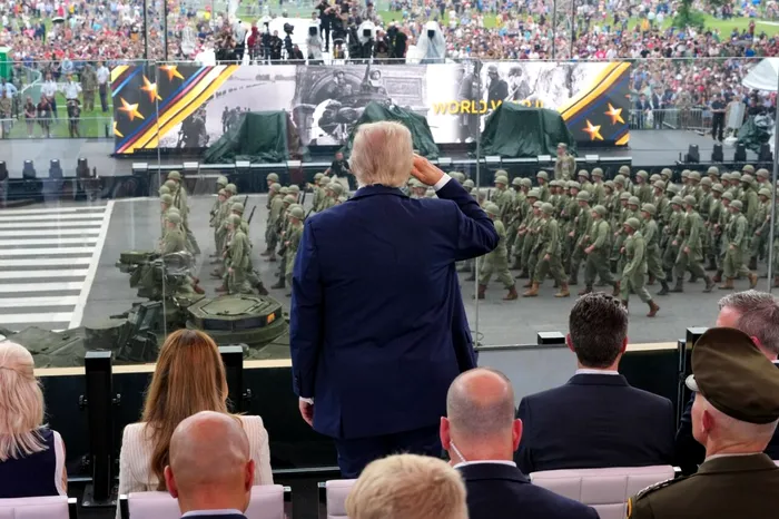 SUA s&#259;rb&#259;toresc 250 de ani de la &icirc;nfiin&#539;area armatei americane cu o parad&#259; militar&#259;. Ceremonia coincide cu ziua de na&#537;tere a pre&#537;edintelui Trump