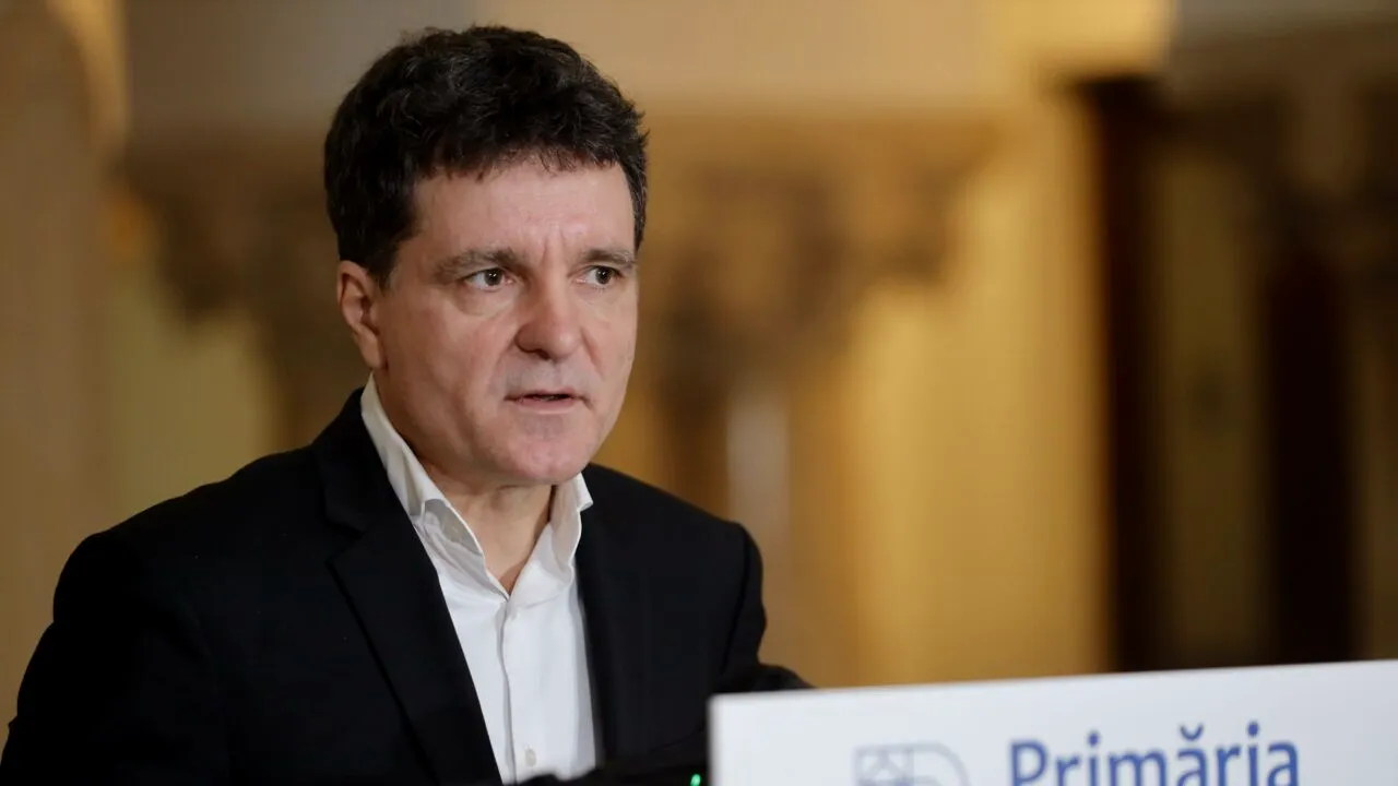 Nicușor Dan anunță „o serie de programe de combatere și prevenire a consumului de DROGURI în rândul tinerilor”