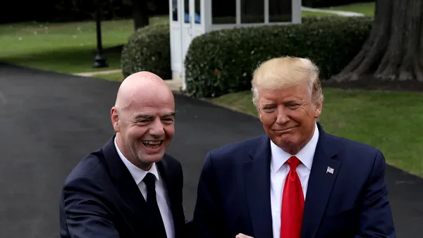 Trump va face tot posibilul pentru a-i salva funcția lui Gianni Infantino: „Ne-a ajutat să organizăm cea mai bună Cupă Mondială” din toate timpurile