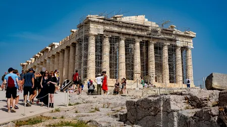 GRECIA lansează un sistem de „vize private” pentru turiștii care sunt dispuși să plătească 5.000 de euro. Ce atracții turistice istorice pot vizita?