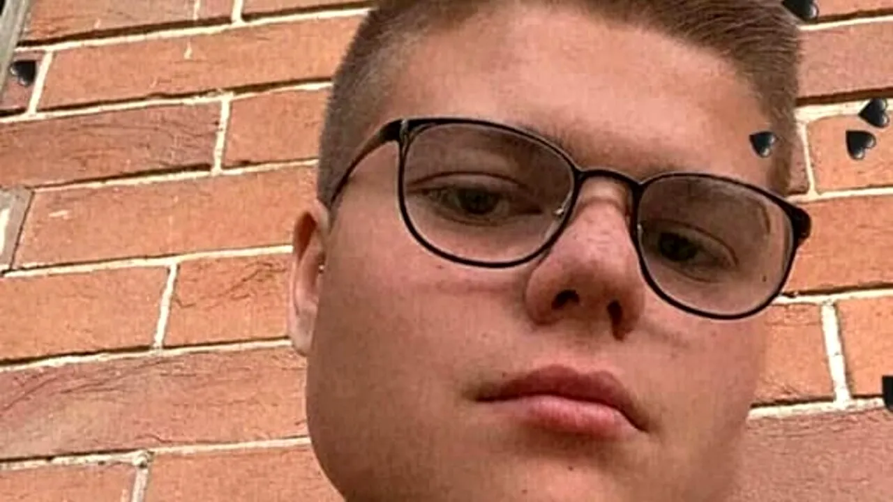 Român de 21 de ani, MORT în Italia la locul de muncă. Lucra la o firmă de tractări auto