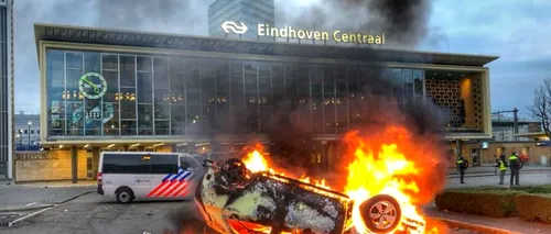 LUPTE DE STRADĂ ÎN <i class='ep-highlight'>OLANDA</i>! Mașini incendiate, magazine sparte, polițiști și civili în spitale! (GALERIE FOTO&VIDEO)