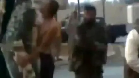 VIDEO. O înregistrare cu tineri biciuiți de către islamiști suscită indignare în Libia