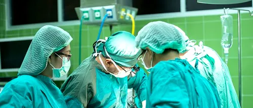 A murit pacientul care a primit transplantul revoluționar cu inimă de porc