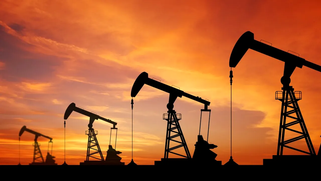 Statele Unite iau în calcul reducerea sau chiar interzicerea importurilor de petrol din Rusia