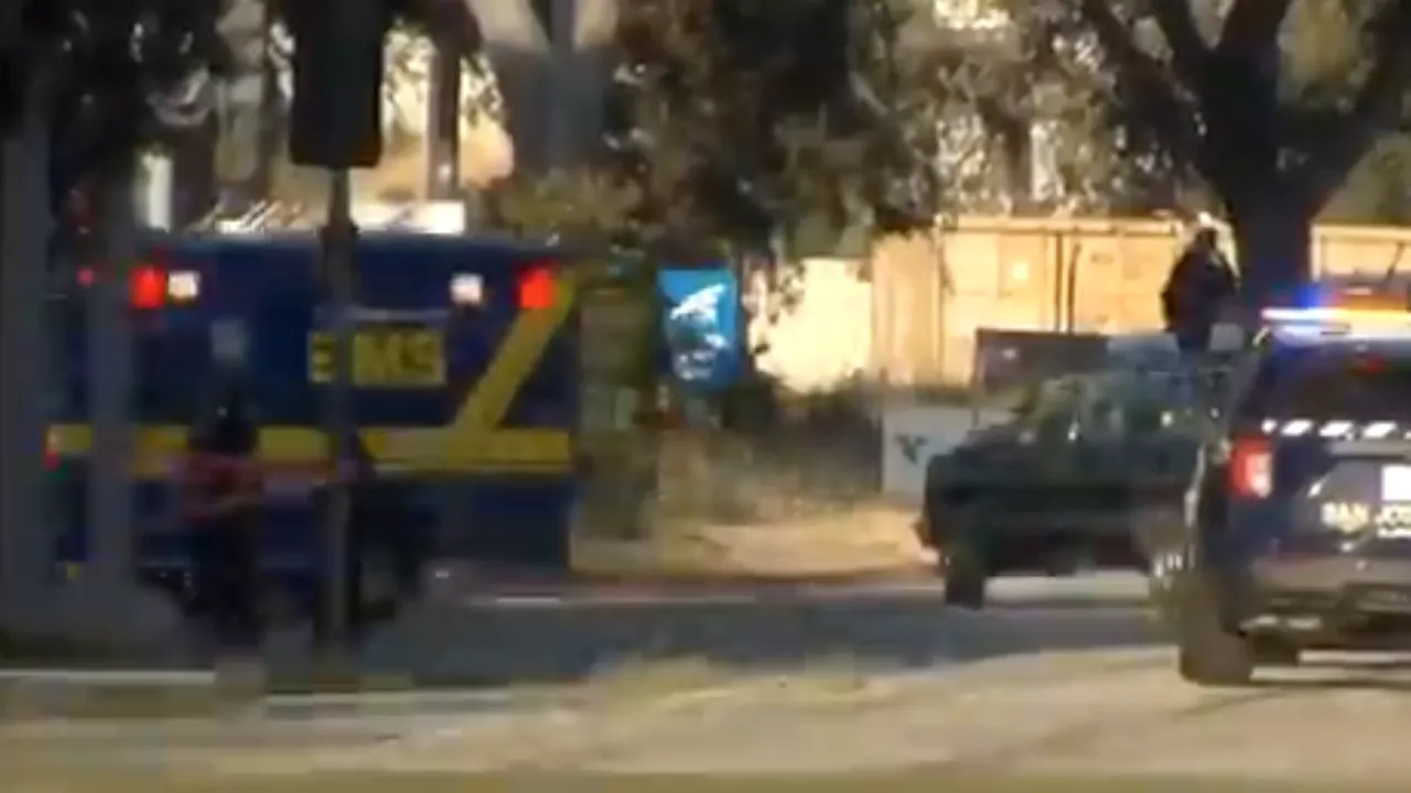 Atac armat în California: Cel puțin opt persoane au fost ucise