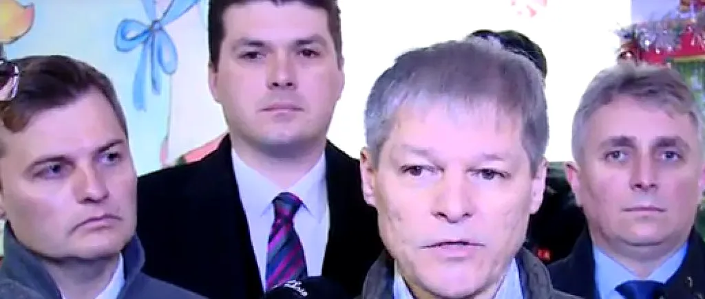 Cioloș, apel către alegători să iasă la vot: Vor avea legitimitatea să vadă dacă mandatul dat e pus în aplicare
 
