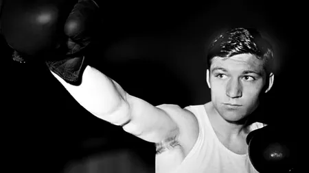 Doliu în sportul românesc. Unul dintre cei mai valoroși PUGILIȘTI ai României, găsit fără viață în apartamentul său