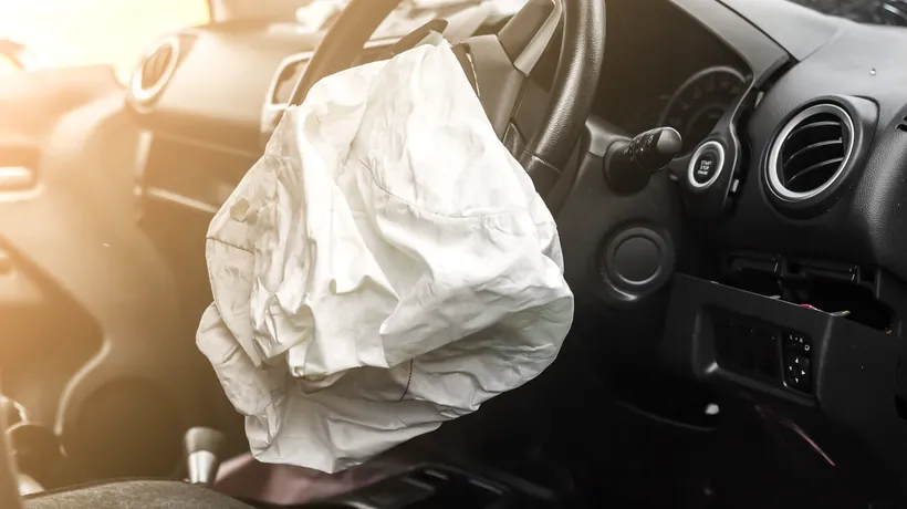La ce viteză sar airbag-urile de la maşină și ce rol joacă centura de siguranță, în cazul unui IMPACT