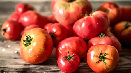 Se congelează sau nu roșiile? Care este, de fapt, cea mai ușoară metodă de conservare