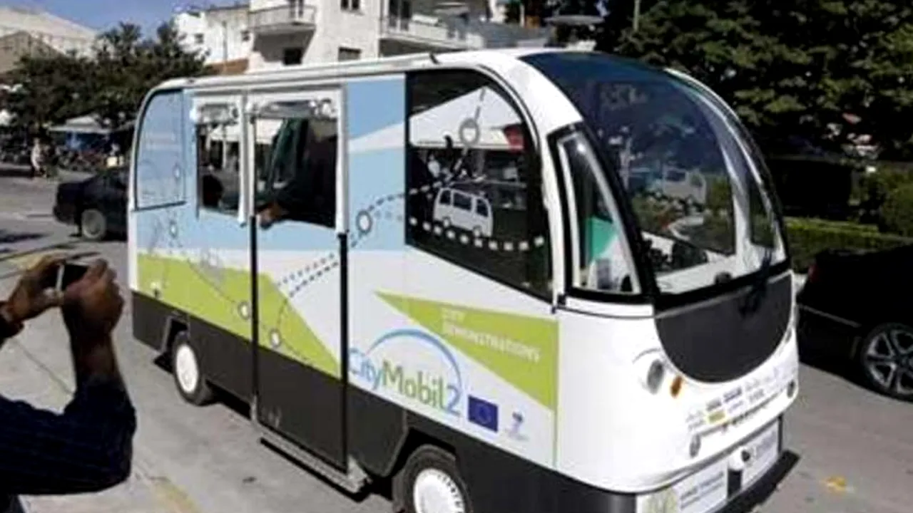 Ce surpriză au avut mai mulți greci din orașul Trikala, care s-au urcat la bordul unui autobuz