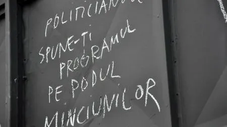 Îndemnul unui artist român: ''Politicianule, spune-ți programul pe Podul Mincunilor''