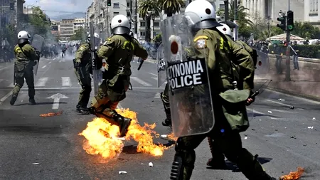 Acord între Credit Agricole și Grecia prin care Emporiki va putea primi lichidități de urgență