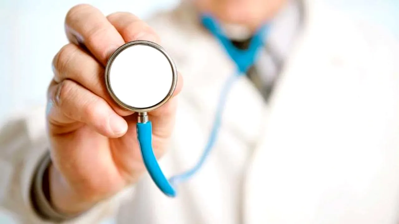 Medic ORL din Buzău, reținut de ofițerii DGA. Ar fi fost prins în flagrant în timp ce lua mită de la un pacient