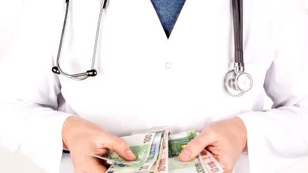 Ce salariu are un medic. Suma pe care o câștigă în fiecare lună