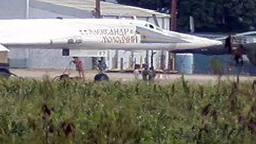 Cum arată bombardierele Tu-160, cu care Rogozin a amenințat că va trece prin România - GALERIE FOTO