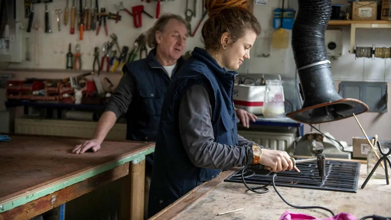 PRODUCȚIA industrială din România a scăzut cu 1,8% în primele 11 luni din 2024, anunță INS