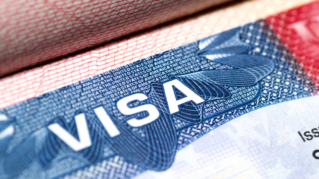 Anunț oficial de la Washington: Românii vor călători fără VIZE în SUA. Includerea României în programul Visa Waiver va fi anunțată vineri