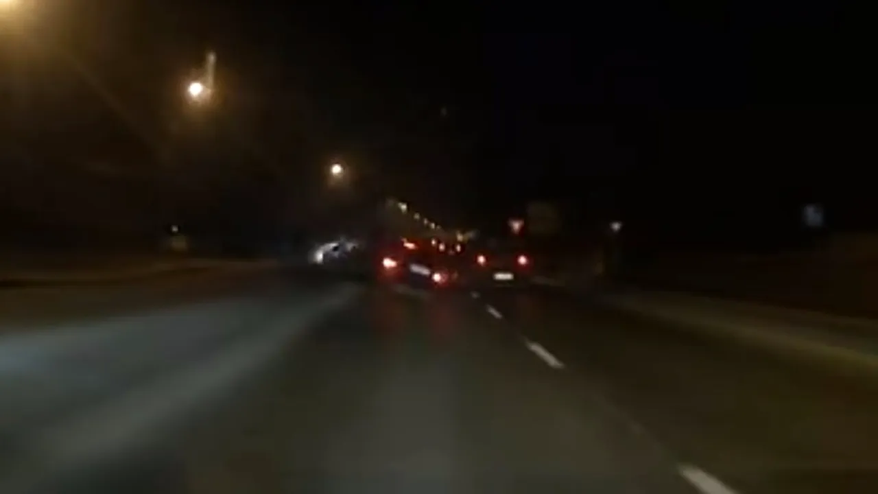 Cum i-a salvat parapetul viața unui șofer din Otopeni. VIDEO