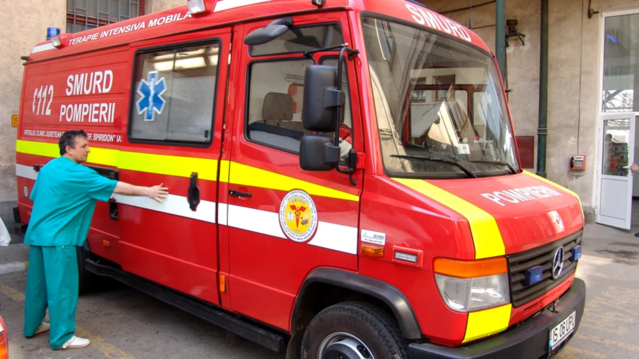 Un ELEV a ajuns la spital după ce A CĂZUT DE LA ETAJUL 2 AL ȘCOLII, în timp ce încerca să treacă în altă sală de clasă prin exteriorul clădirii