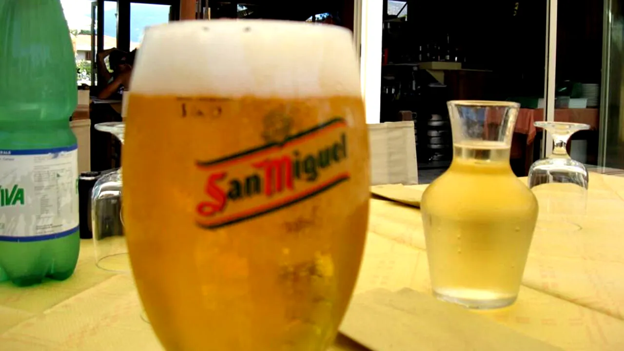 Câți lei a ajuns să coste un pahar cu bere în Mamaia! E de două ori mai scump decât în București