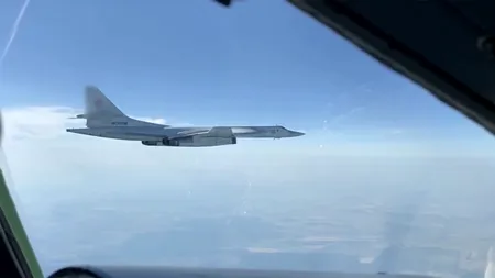 Kremlinul continuă să testeze vigilența NATO /AVIOANE militare ruse, interceptate în apropierea Danemarcei și Statelor Unite