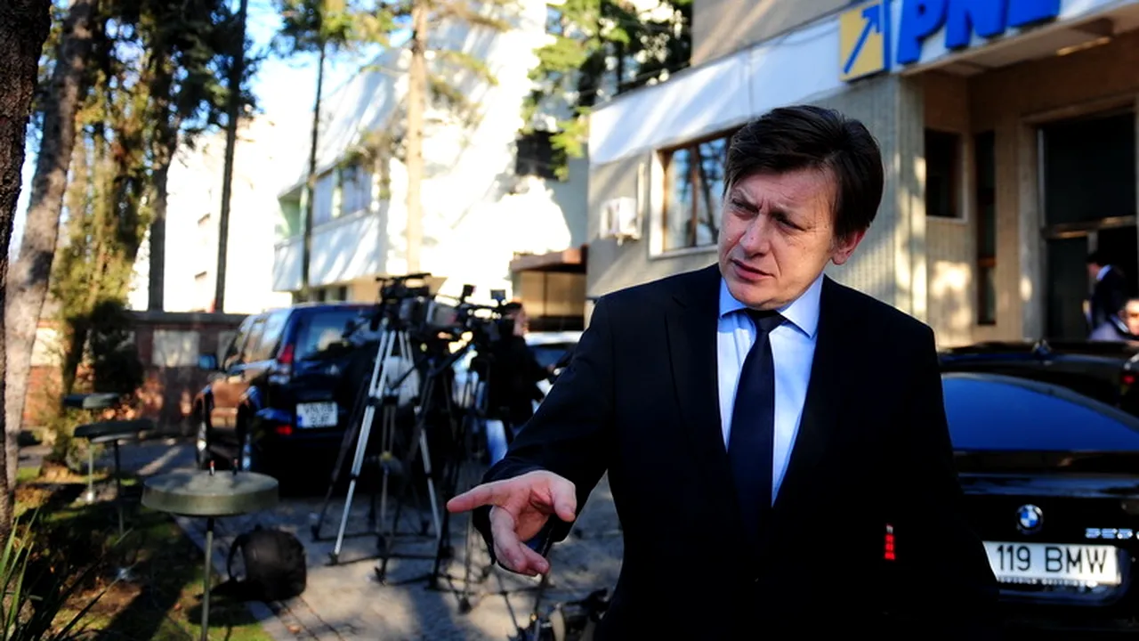 Antonescu: Îl pun pe Băsescu premier, ca președinte, dacă este propus de câștigătorii alegerilor