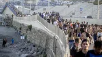 O nouă criză la porțile Europei. Peste 100 de migranți care încercau să pătrundă în enclava spaniolă Ceuta au fost reținuți de autoritățile din Maroc