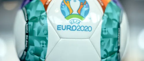 BIAS 2019 | Dedicație pentru iubitorii de fotbal: Un parașutist a purtat steagul EURO 2020 
