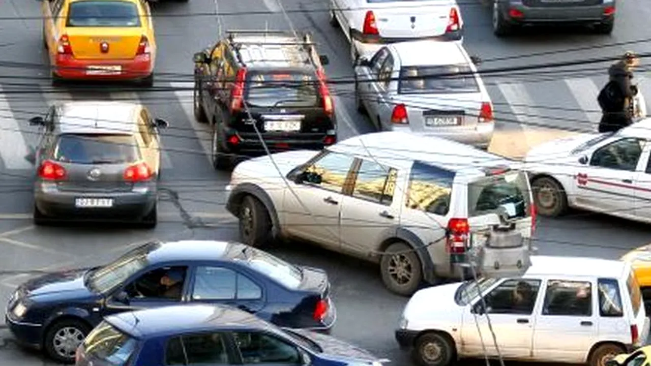 Mai sunt doar 24 de ore până la o SCHIMBARE MAJORĂ pentru șoferi! DESCARCĂ DE AICI ghidul practic care te va feri de amenzi
