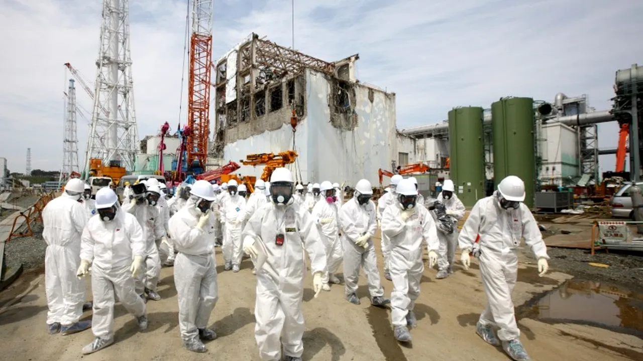OMS: Risc ridicat de cancer în apropierea centralei de la Fukushima