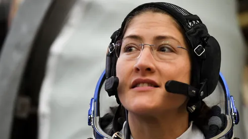 Cine este astronauta care va stabili recordul pentru cea mai lungă misiune în spațiu a unei femei