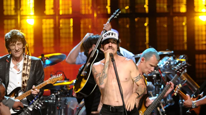 Solistul trupei Red Hot Chili Peppers și-a manifestat public sprijinul pentru grupul rus Pussy Riot