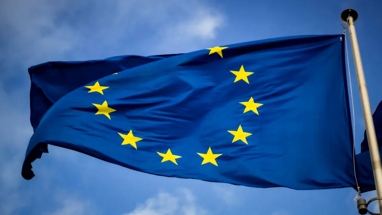 Polonia contestă finanțarea SAFE a UE - Va reflecta și România mai atent?