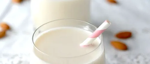 Ce se întâmplă în organismul tău când bei un pahar de lapte de migdale