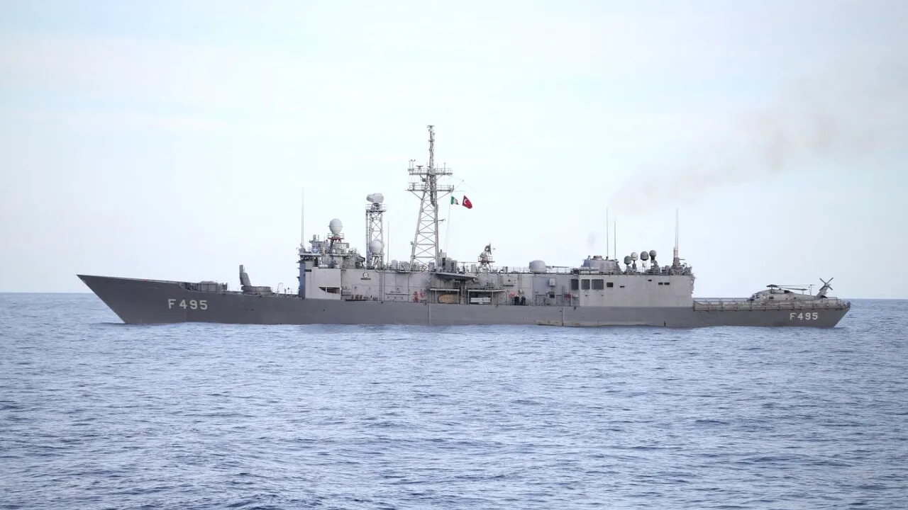 BLOOMBERG: Germania va achiziționa nave și vehicule militare în valoare de șapte miliarde de euro