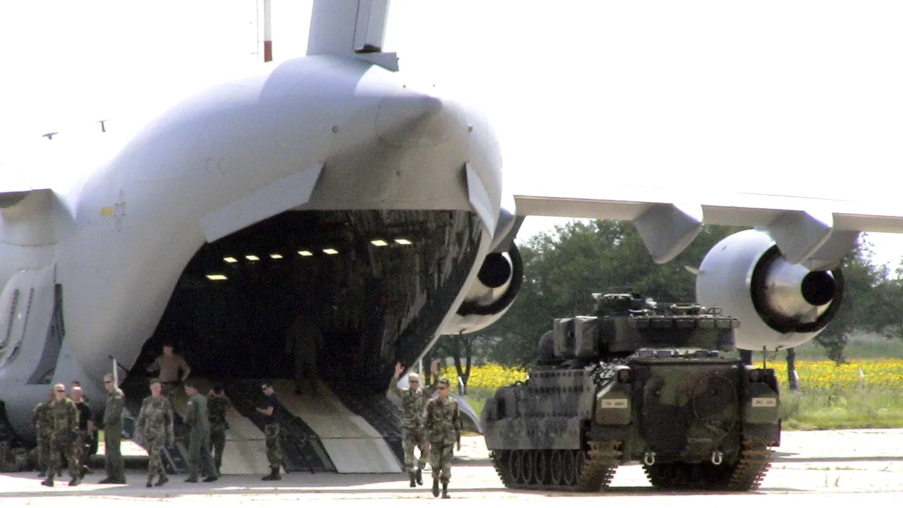 Un militar român de la Baza de la Mihail Kogălniceanu a murit după ce s-a împușcat 