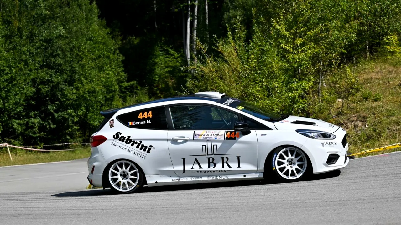 Un puști de 16 ani a scris ISTORIE la viteză în coastă după etapa de la Straja