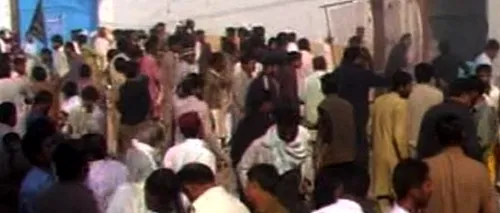 Atac sângeros la o moschee șiită din nord-vestul Pakistanului: cel puțin zece persoane au fost ucise