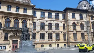 #euprimar | Craiova: Școala în care s-a scris istorie stă să cadă / Primar: Ni s-a spus că este o lucrare mai complicată decât Cazinoul din Constanța