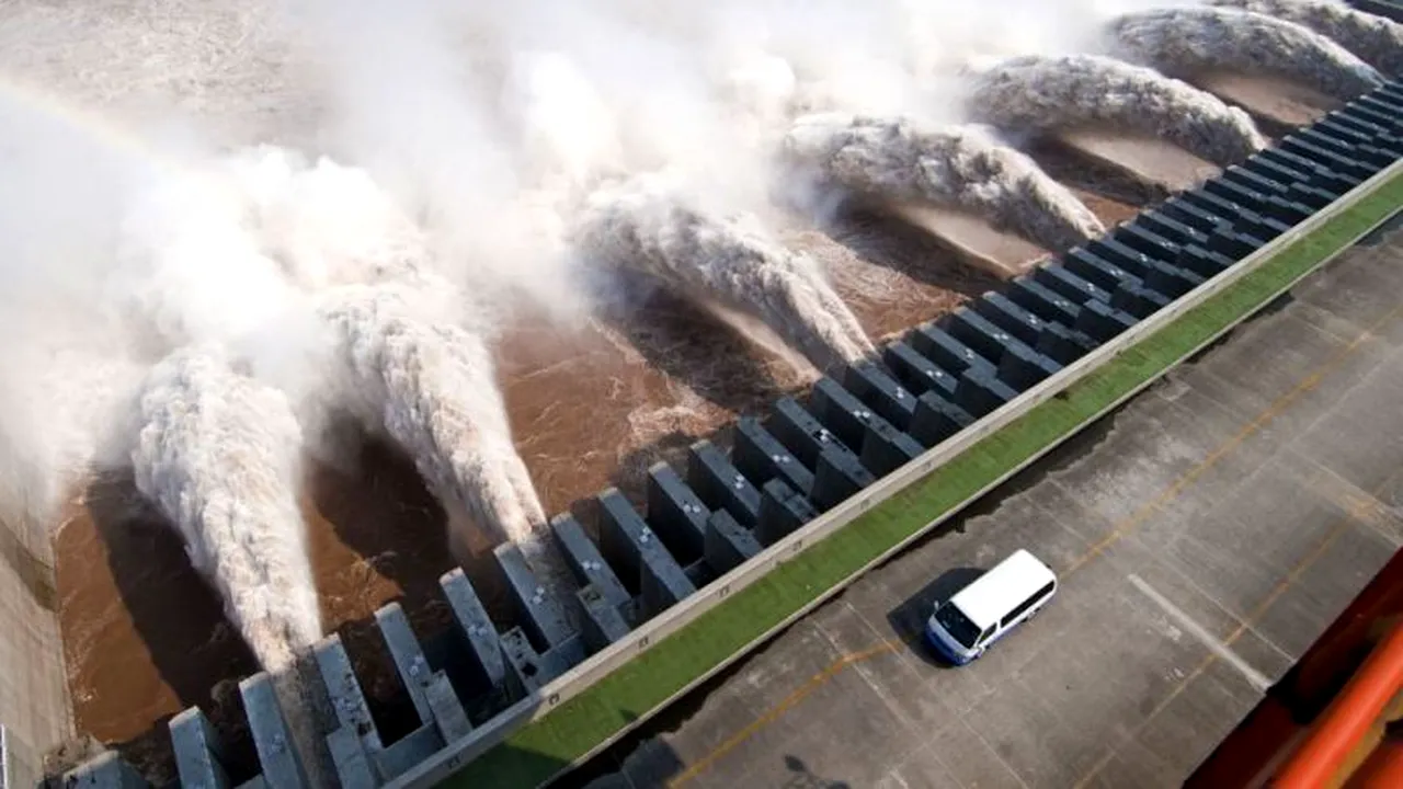GALERIE FOTO. Cum arată cel mai mare baraj din lume